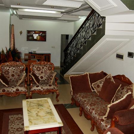 Hotel Residence Jeanne D'Arc Cotonou Eksteriør bilde