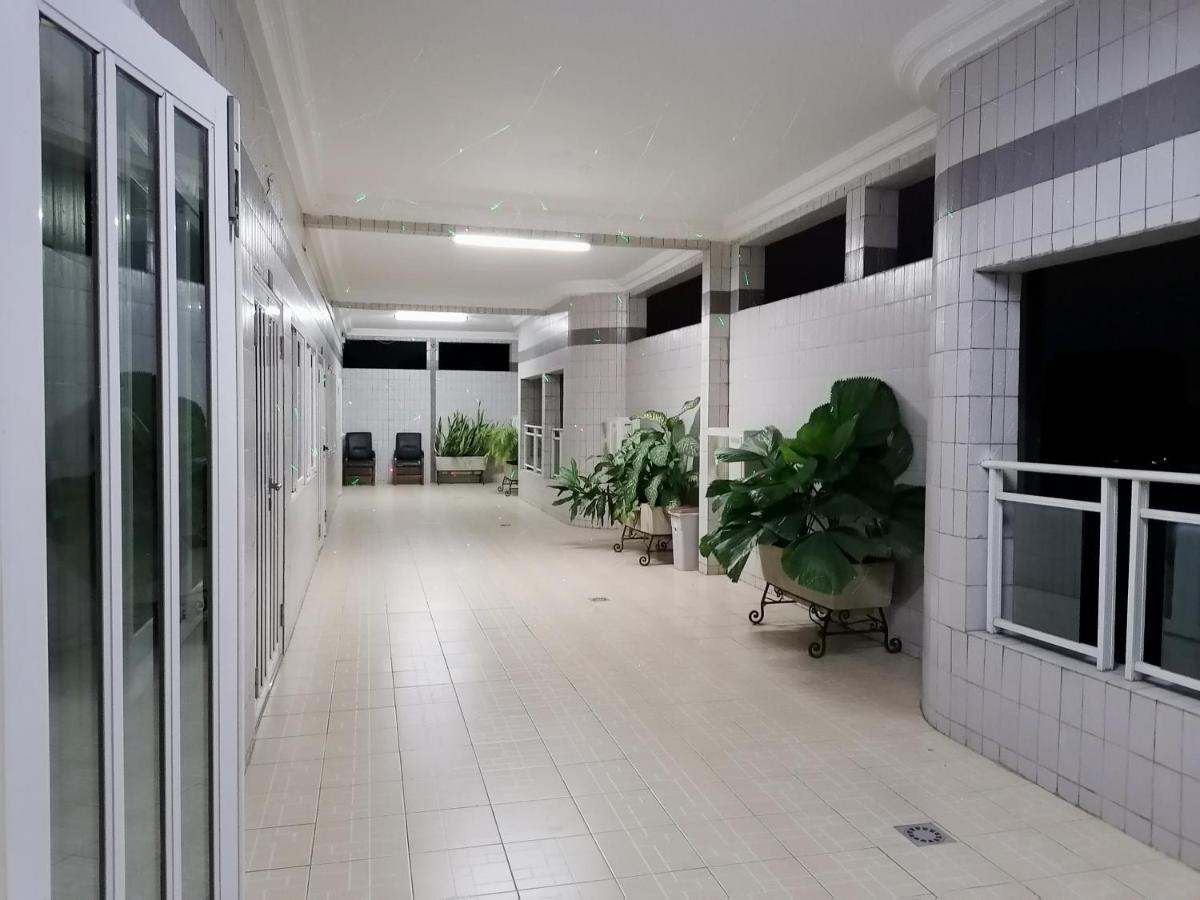 Hotel Residence Jeanne D'Arc Cotonou Eksteriør bilde