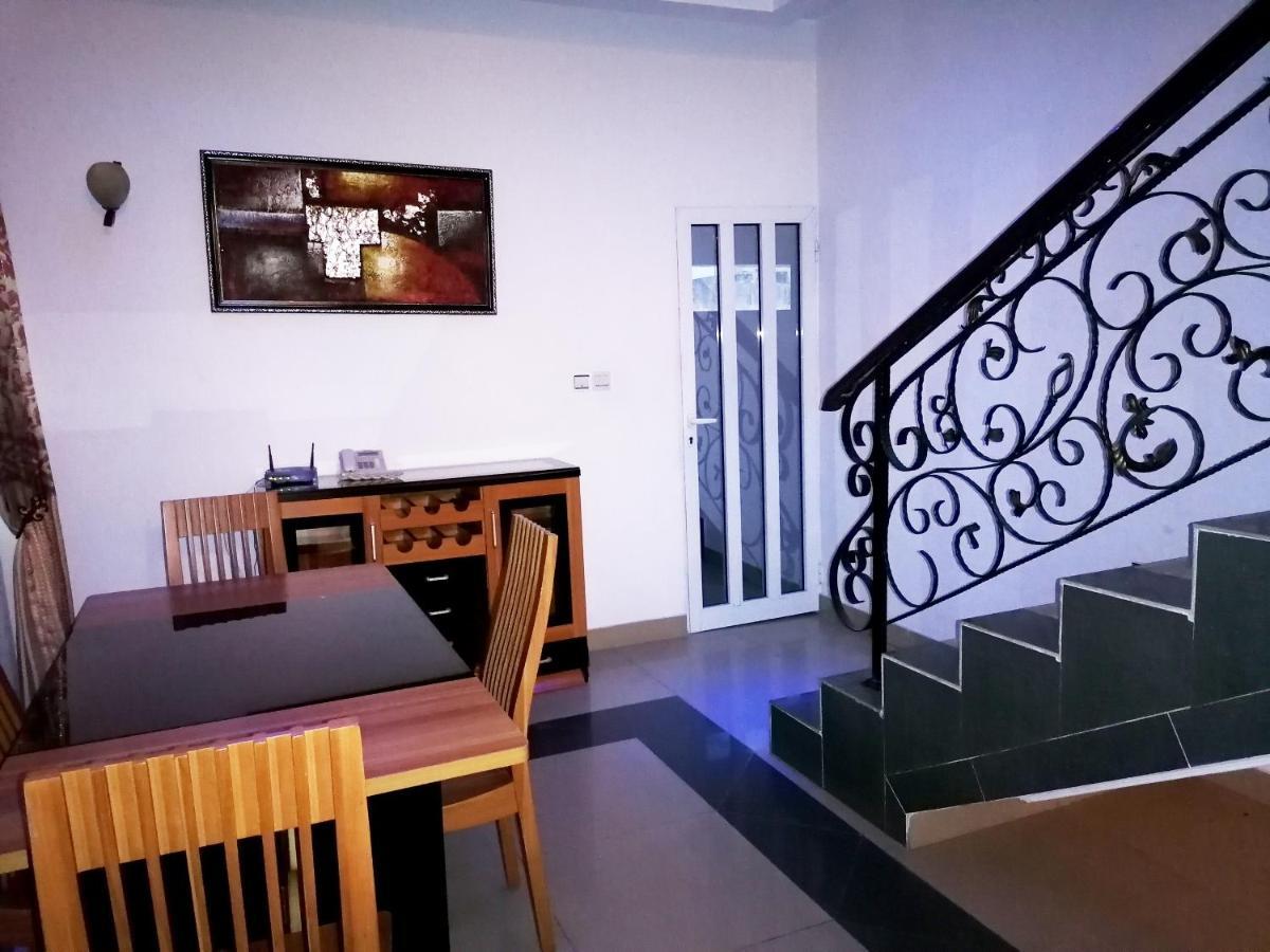 Hotel Residence Jeanne D'Arc Cotonou Eksteriør bilde