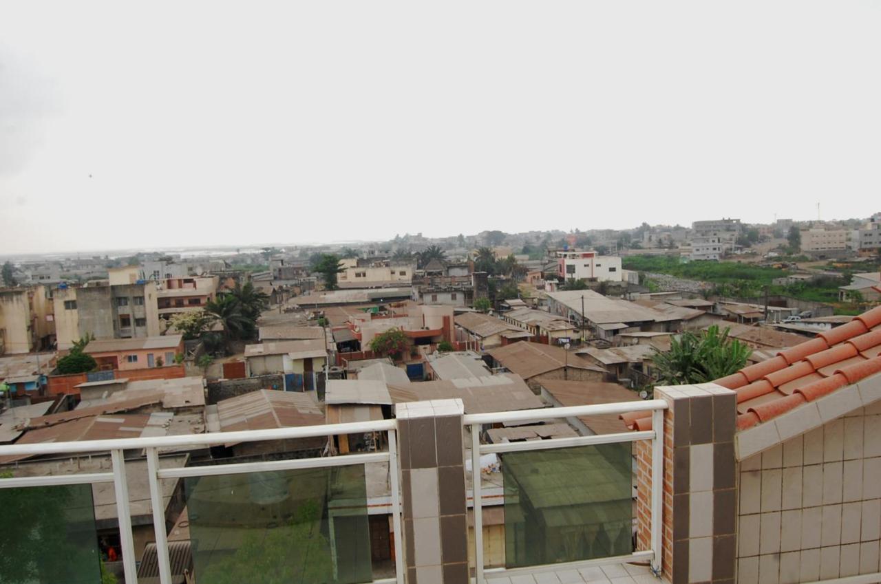 Hotel Residence Jeanne D'Arc Cotonou Eksteriør bilde