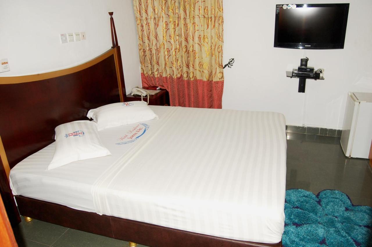 Hotel Residence Jeanne D'Arc Cotonou Eksteriør bilde
